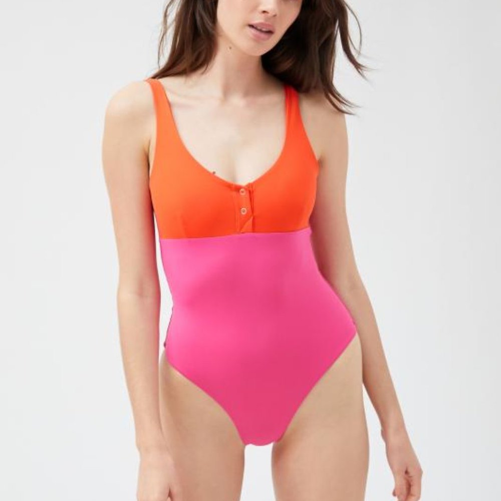 NEW Urban Outfitters x TAVIK Wallace Pink Red Colorblock One Piece Swimsuit Sz M